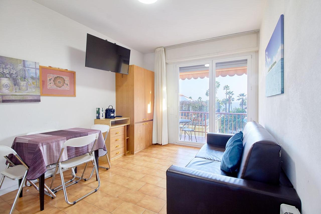 Giglio Apartment Финале Лигуре Екстериор снимка